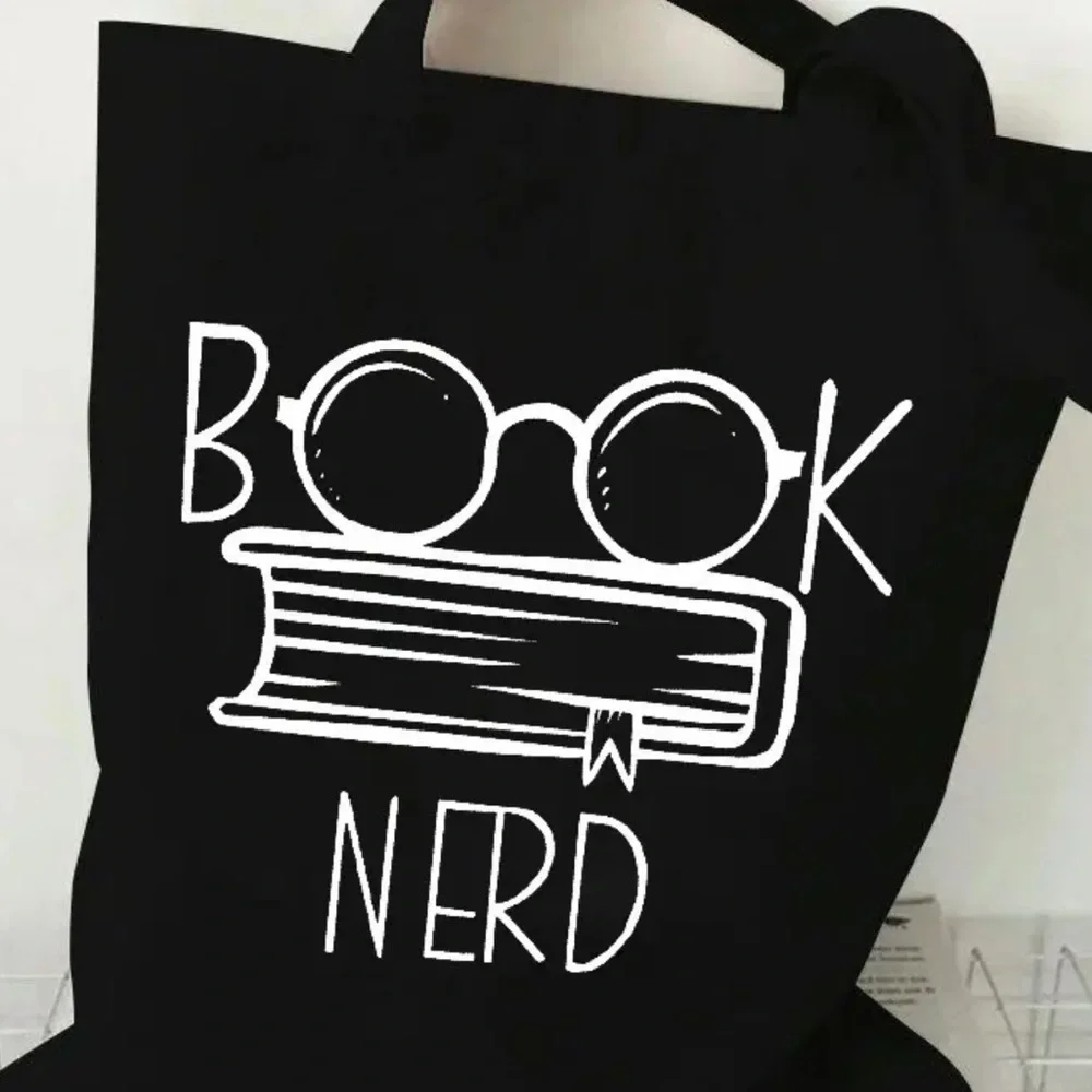 Minimalist Book Nerd tote!